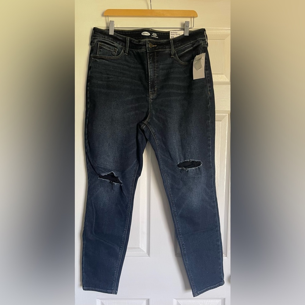 NWT Old Navy High-Rise Rockstar Super Skinny Jeans